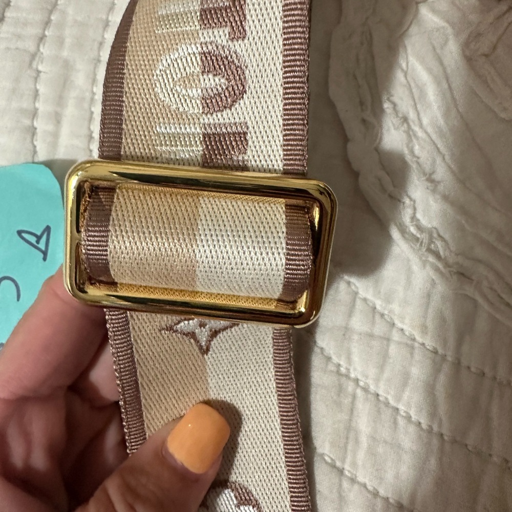 Sold on FB. Louis Vuitton Tan and Beige strap jacquard bandoliere - Picture 6 of 8